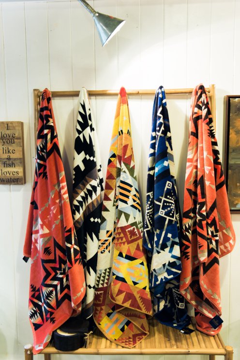 View More: http://hollyvonlanken.pass.us/personify-shop